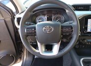 Toyota Hilux 14