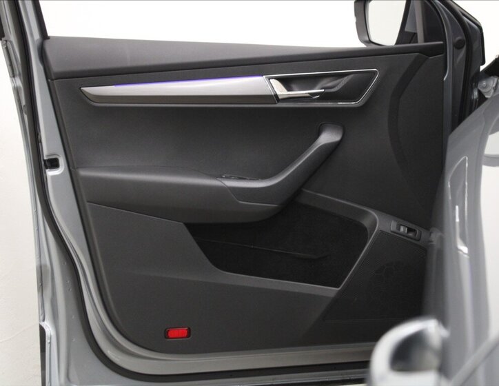 Škoda Karoq SUV 1,5 l 110 kw