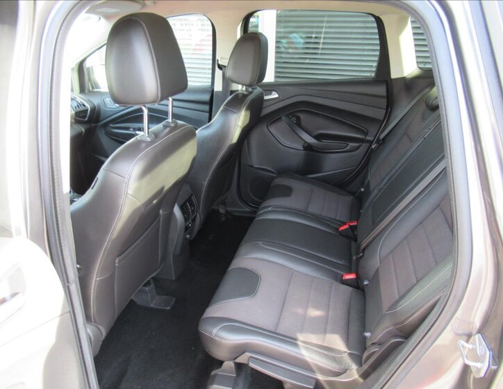 Ford Kuga SUV 2,0 l 103 kw