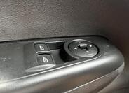 Ford Transit Courier 11