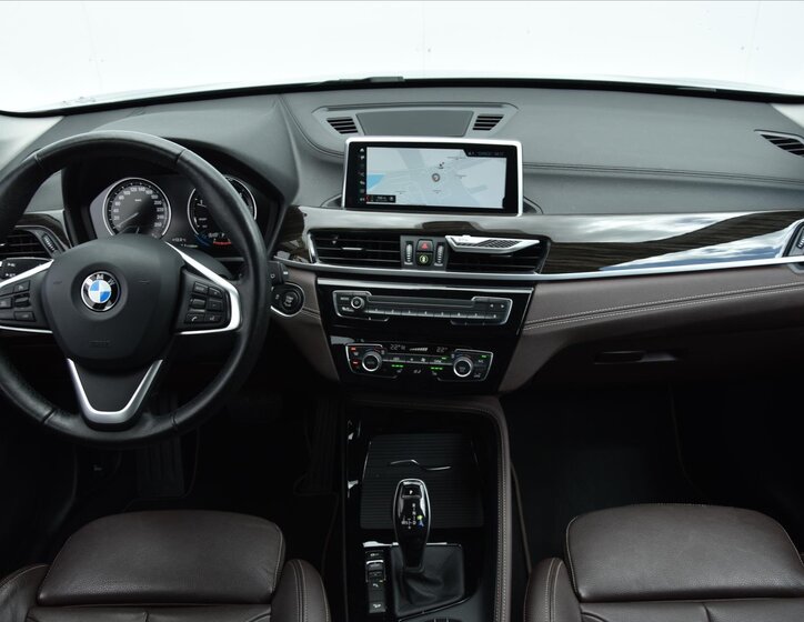 BMW X1 SUV / Terénní 2,0 l 140 kw