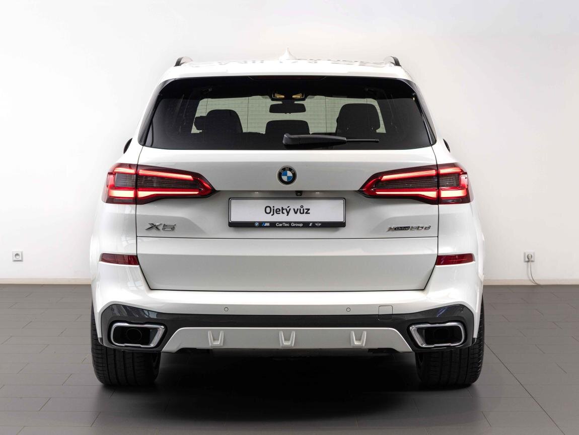 BMW X5 SUV / Terénní 3,0 l 195 kw