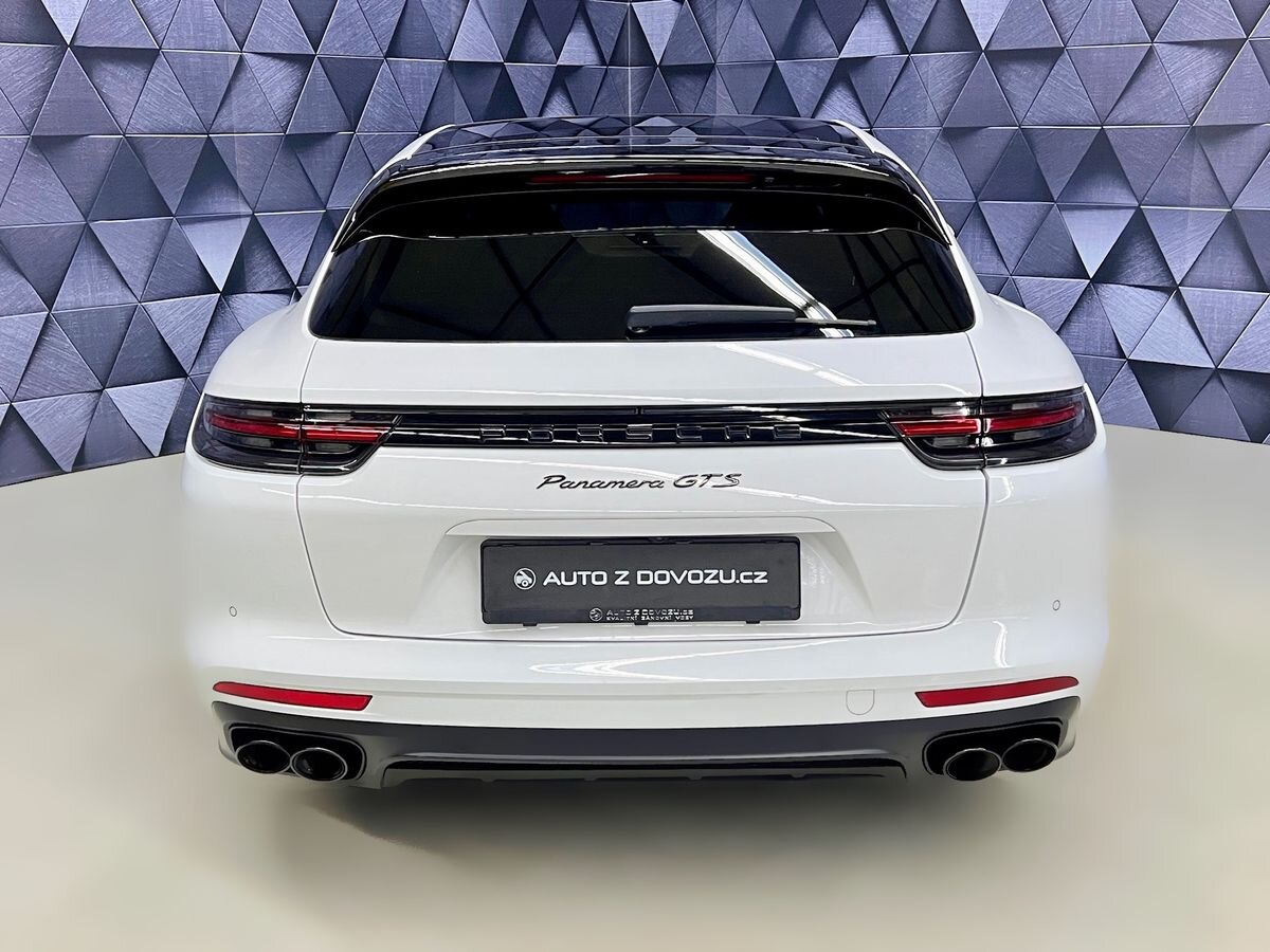 Porsche Panamera Kombi 4,0 l 338 kw