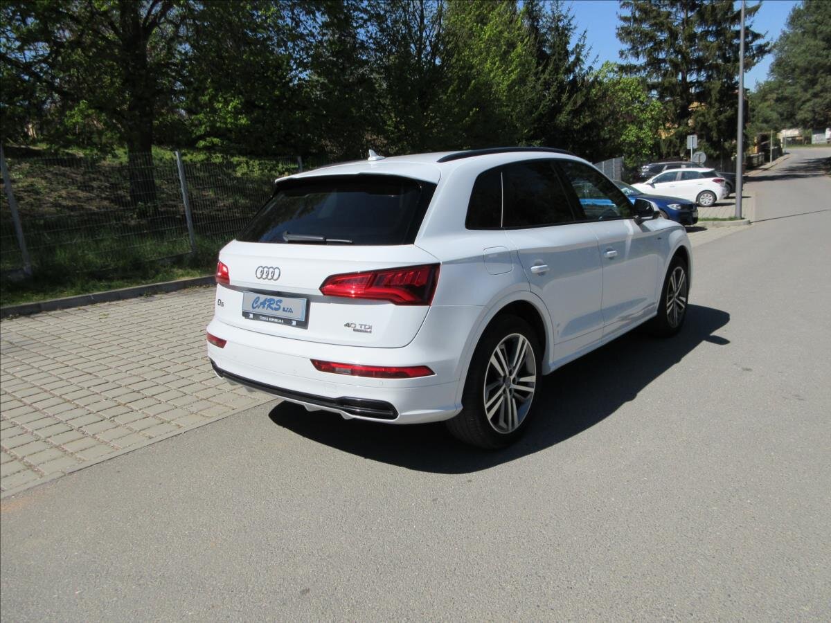 Audi Q5 SUV / Terénní 2,0 l 140 kw