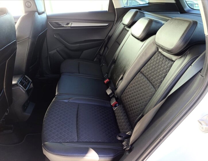 Škoda Karoq SUV / Terénní 2,0 l 110 kw