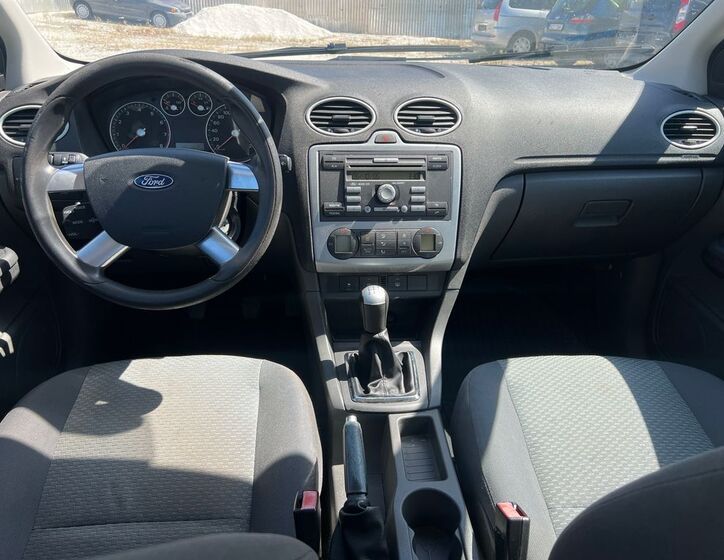 Ford Focus 6