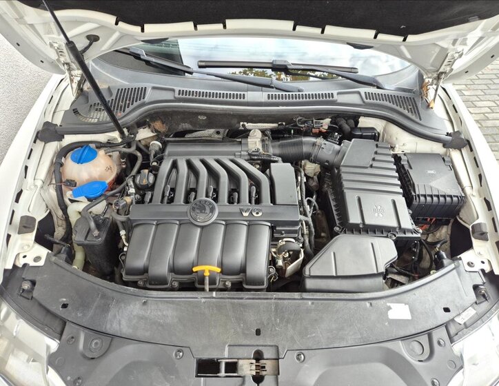 Škoda Superb Kombi 3,6 l 191 kw