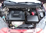 Suzuki Kizashi Sedan / Limuzína 2,4 l 131 kw