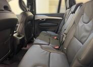 Volvo XC90 11