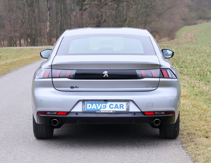 Peugeot 508 Liftback 1,6 l 133 kw