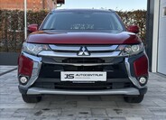 Mitsubishi Outlander 2