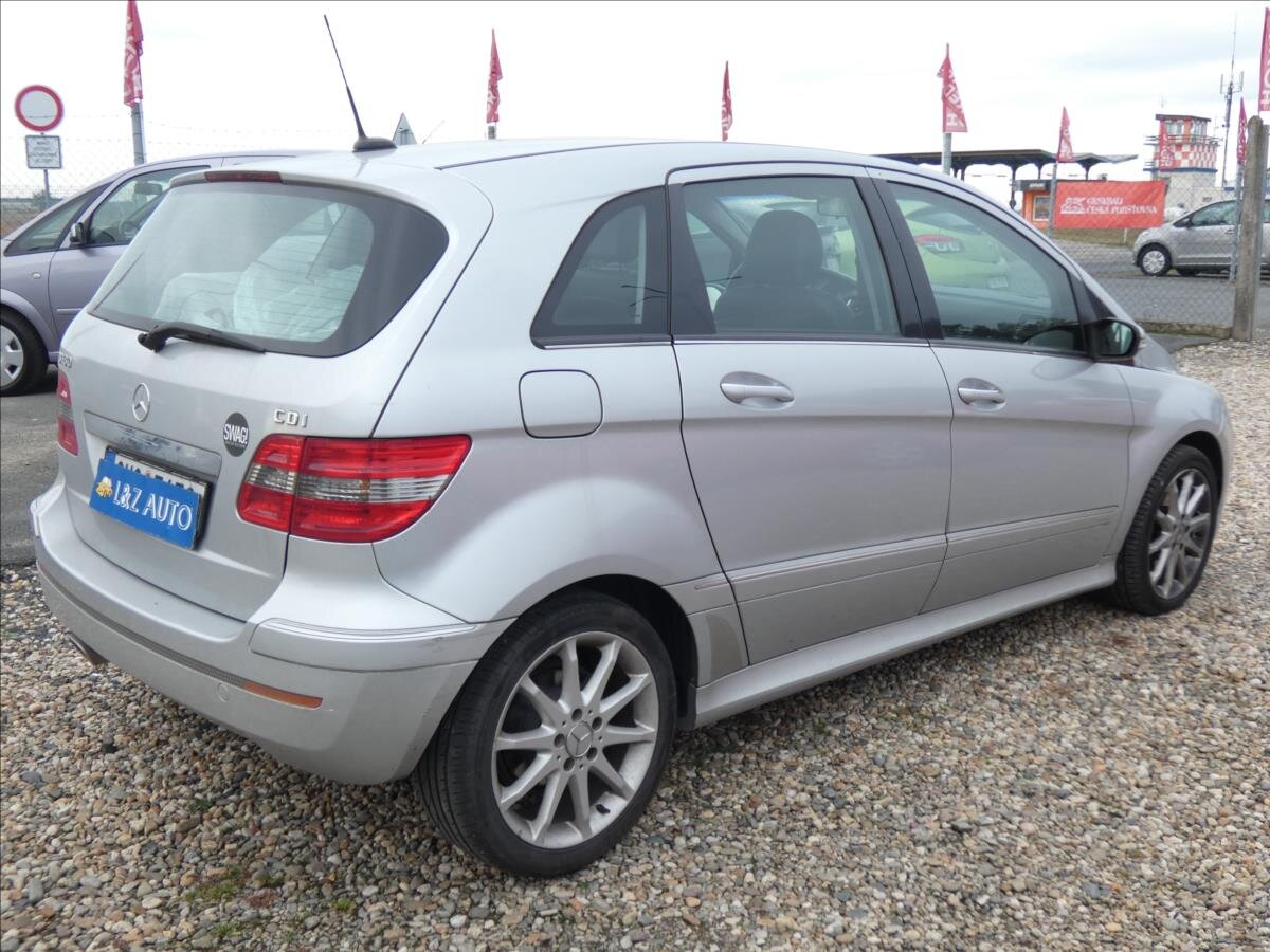 Mercedes-Benz Třídy B Hatchback 2,0 l 80 kw