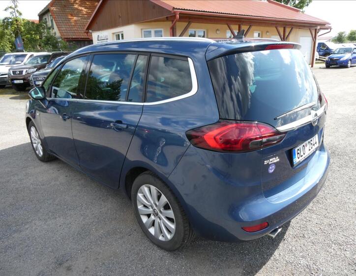 Opel Zafira 7