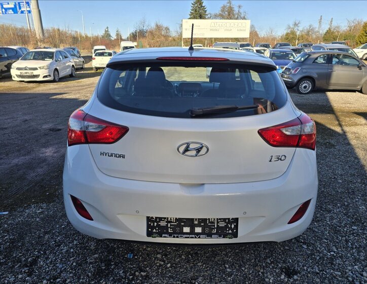 Hyundai i30 Hatchback 1,4 l 66 kw