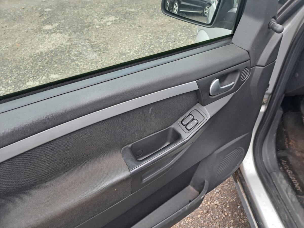 Opel Meriva Kombi 1,4 l 66 kw