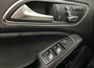 Mercedes-Benz CLA 12