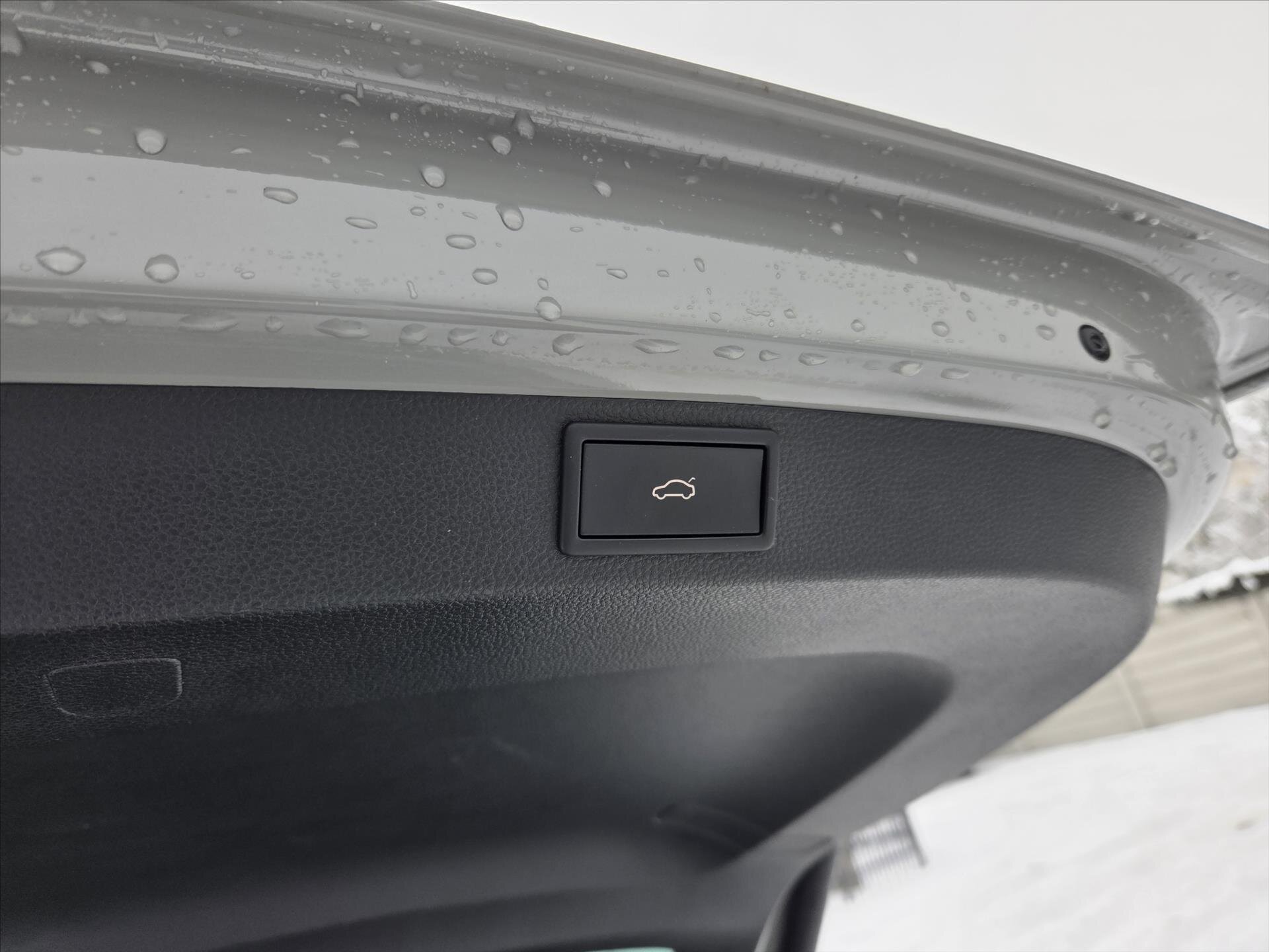 Škoda Karoq SUV 1,5 l 110 kw