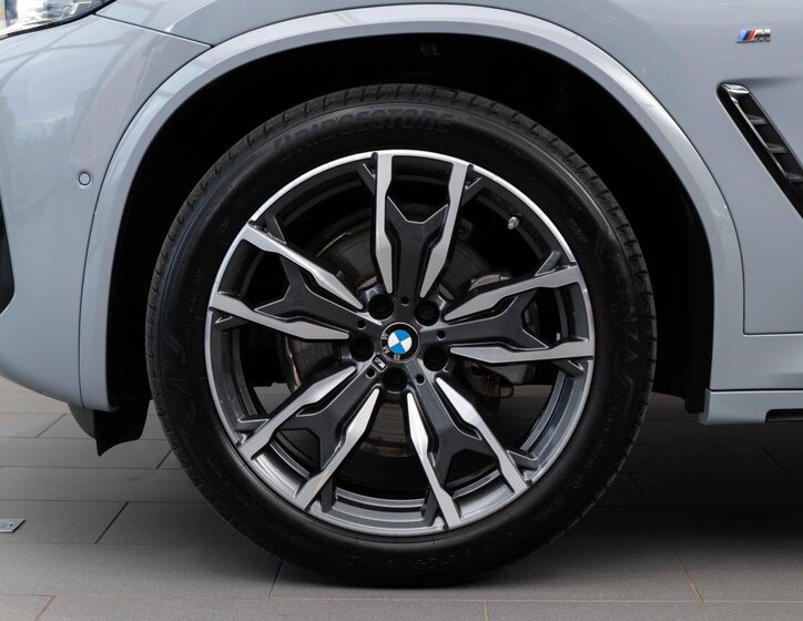 BMW X3 SUV 2,0 l 140 kw