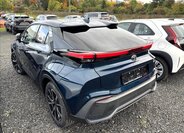Toyota C-HR SUV 1,8 l 103 kw