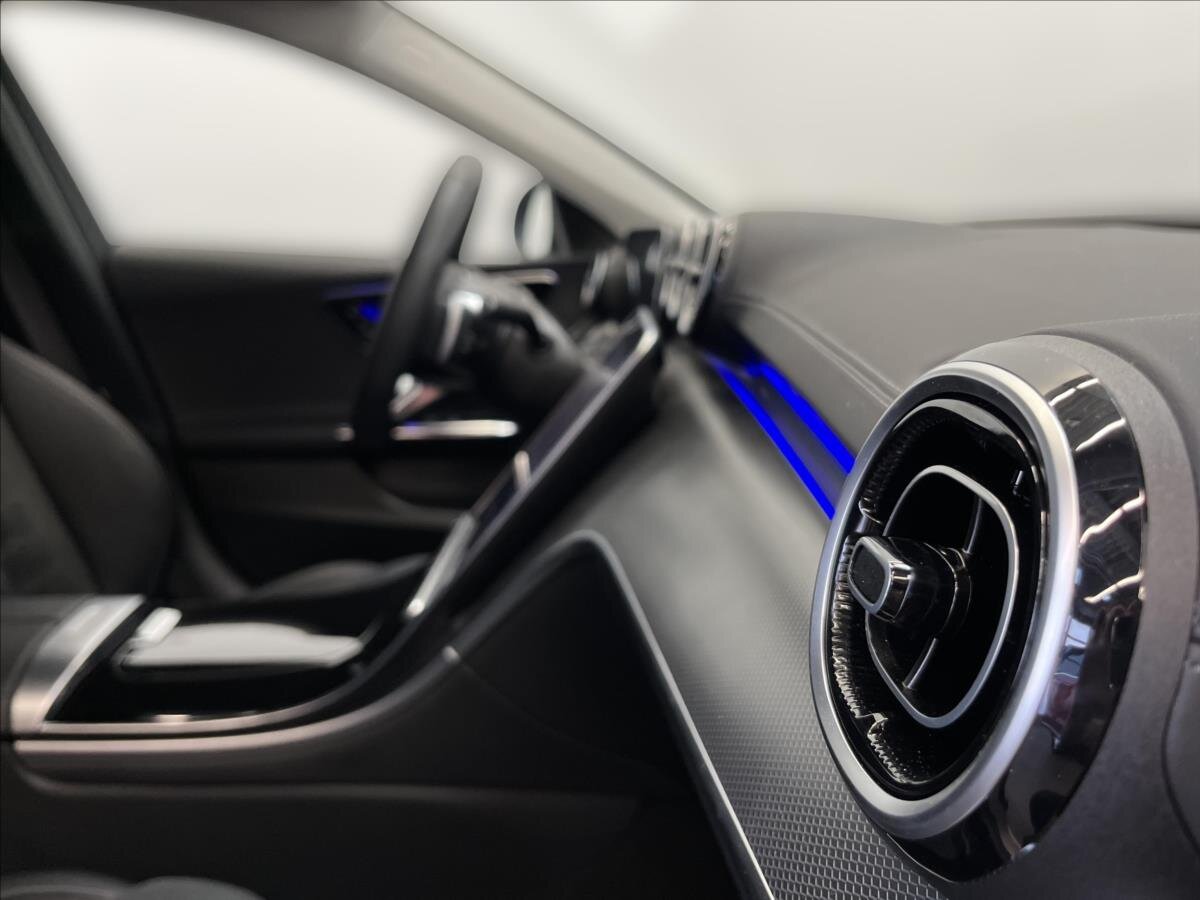 Mercedes-Benz Třídy C Kombi 2,0 l 145 kw