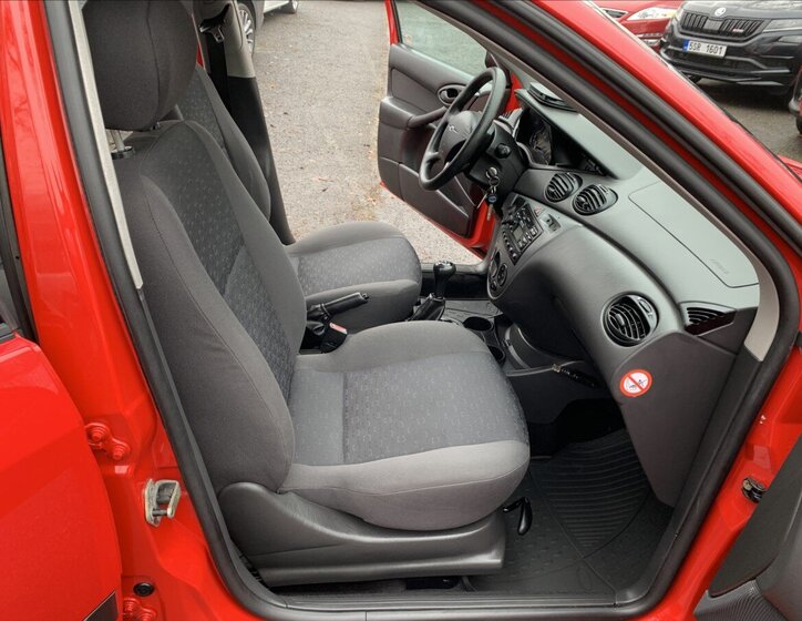 Ford Focus Hatchback 1,6 l 74 kw