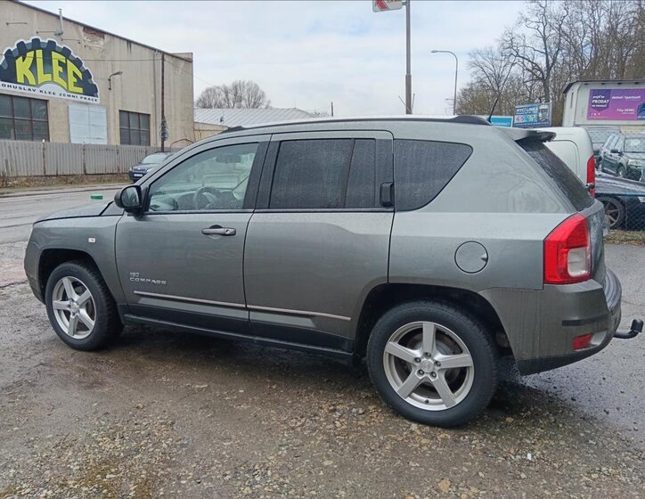 Jeep Compass Kombi 2,1 l 100 kw