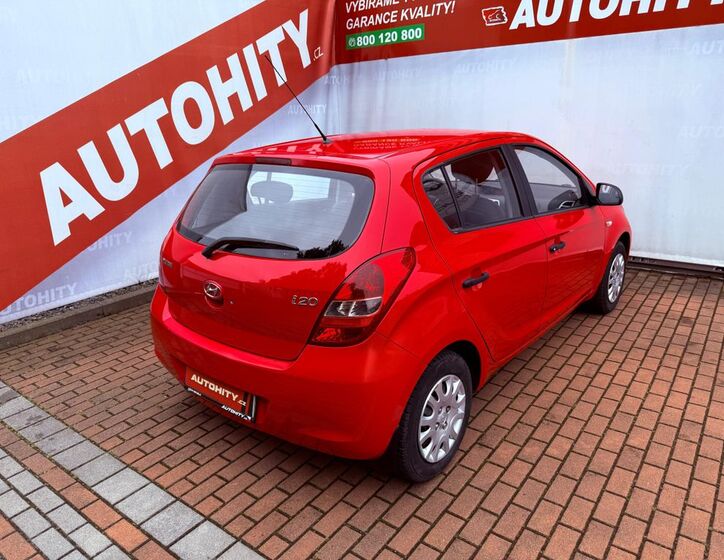 Hyundai i20 6