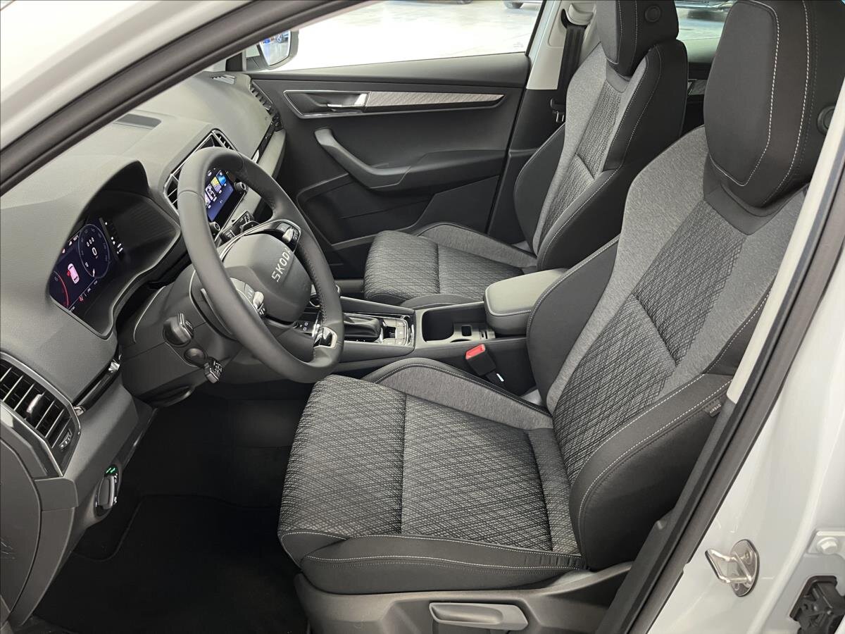 Škoda Karoq SUV 1,5 l 110 kw