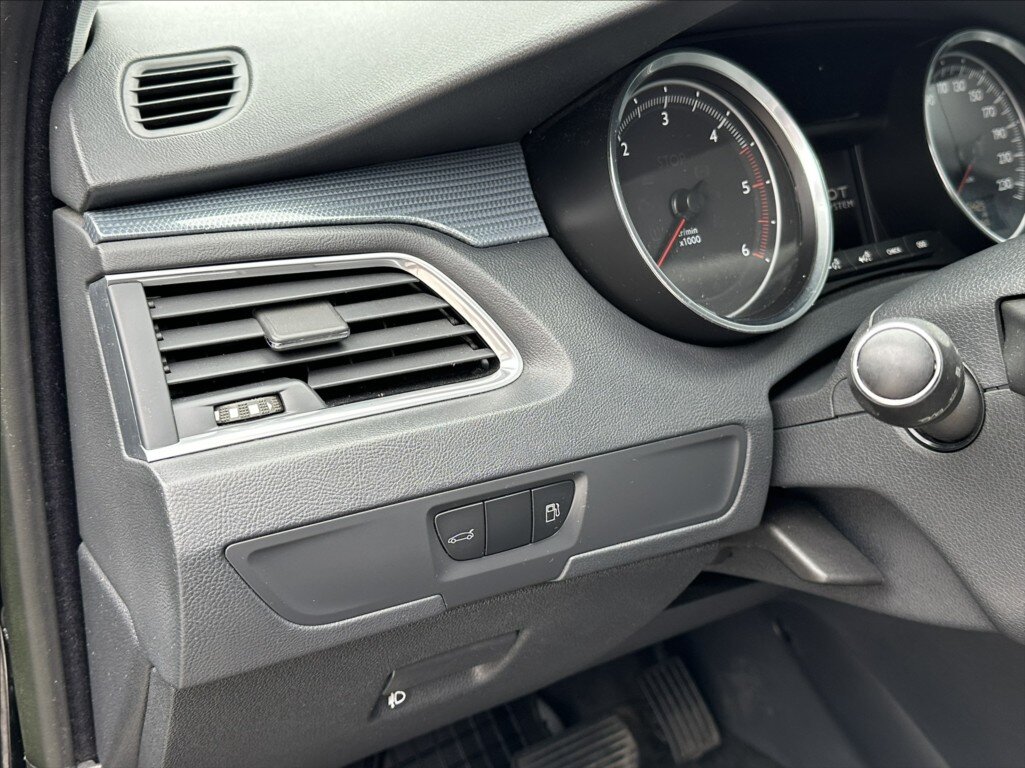 Peugeot 508 Kombi 1,6 l 84 kw