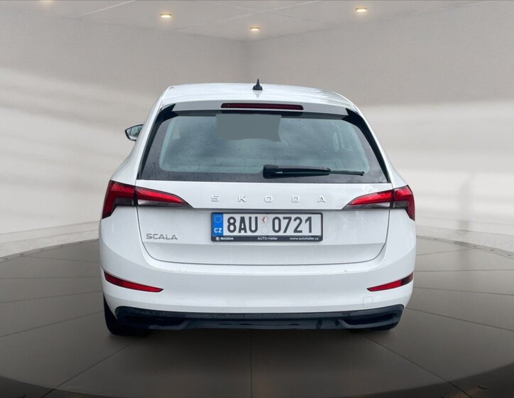 Škoda Scala 5