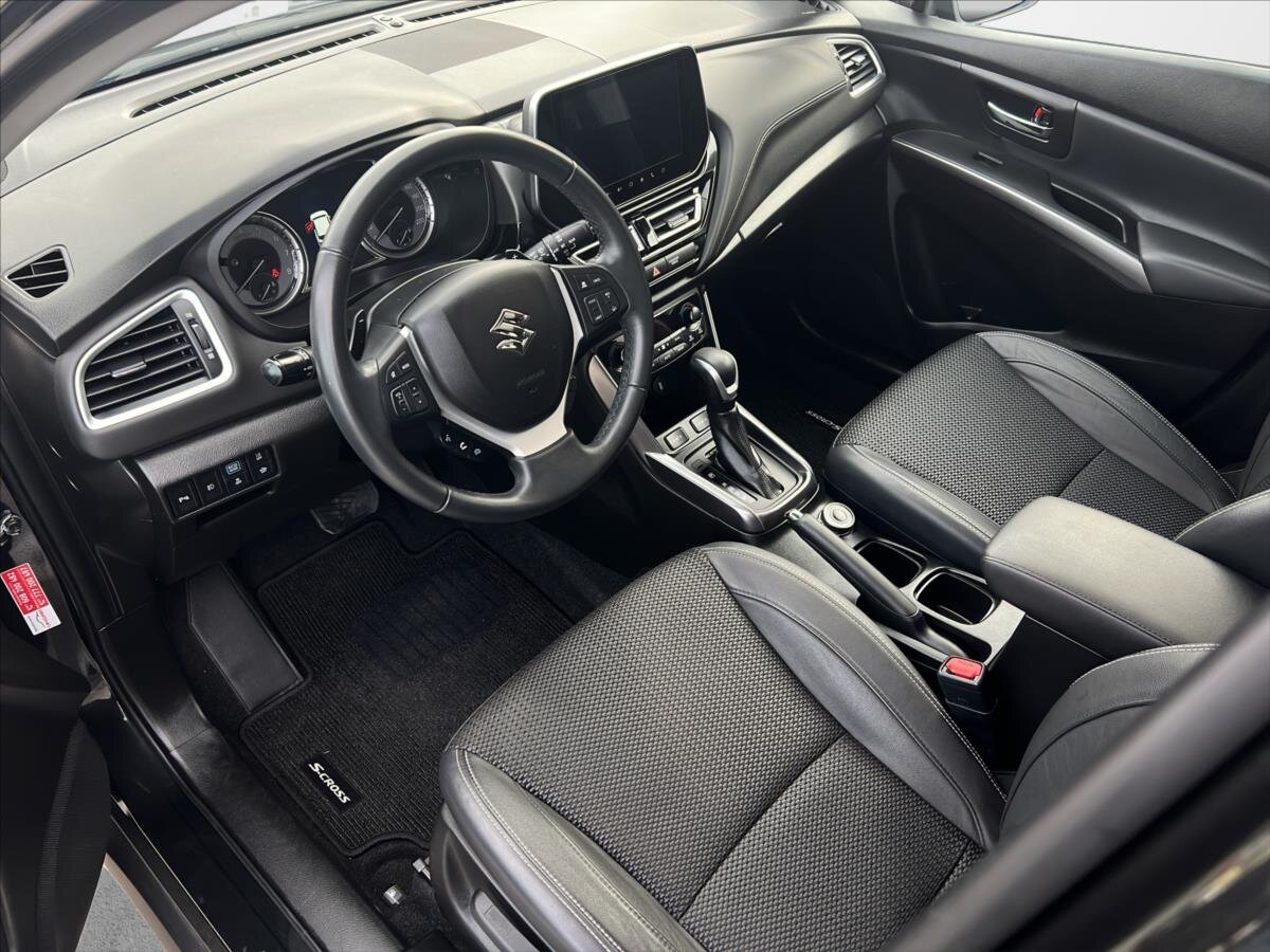 Suzuki S-Cross SUV 1,5 l 75 kw
