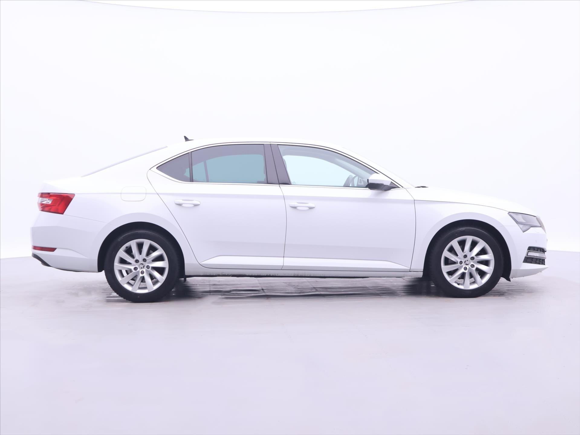 Škoda Superb Liftback 2,0 l 110 kw