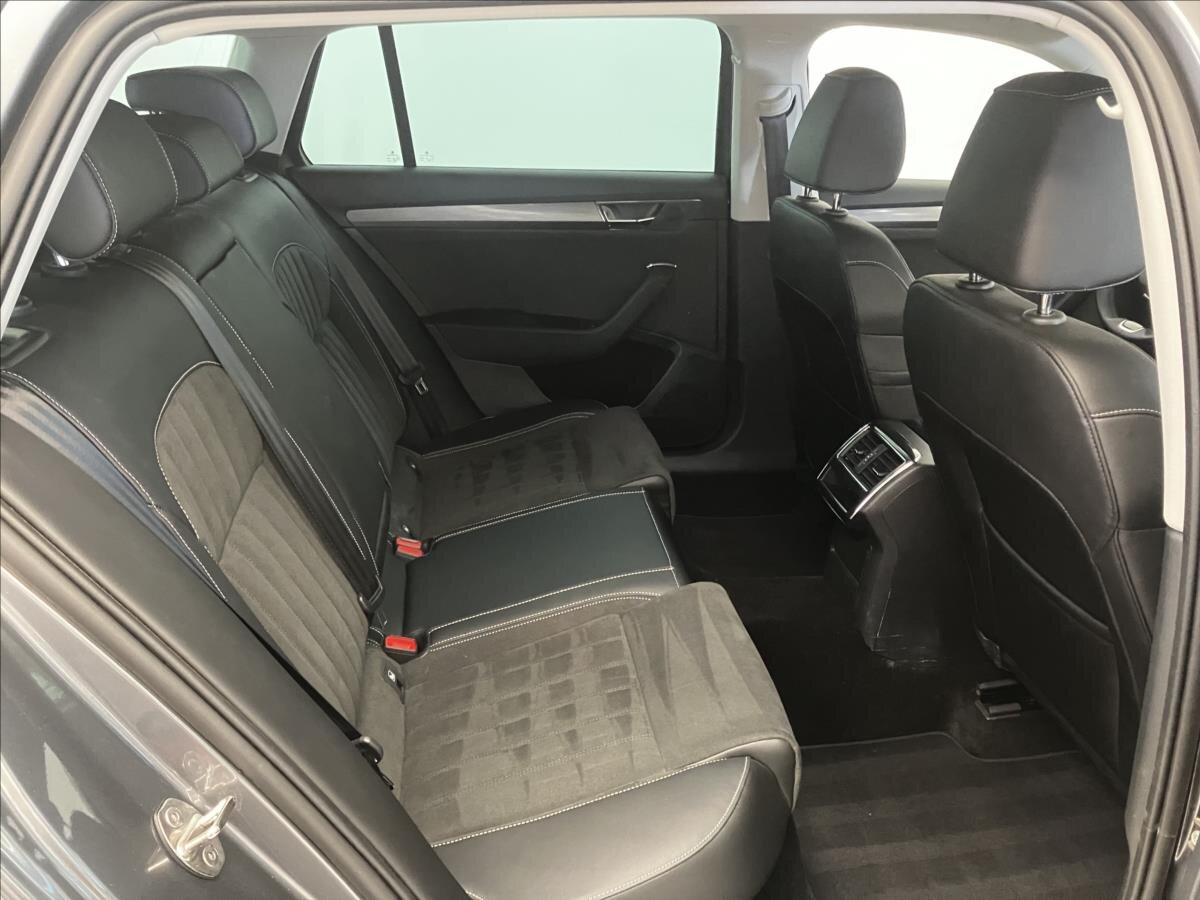 Škoda Superb Kombi 2,0 l 110 kw