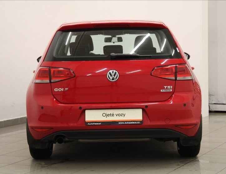 Volkswagen Golf Hatchback 1,2 l 81 kw