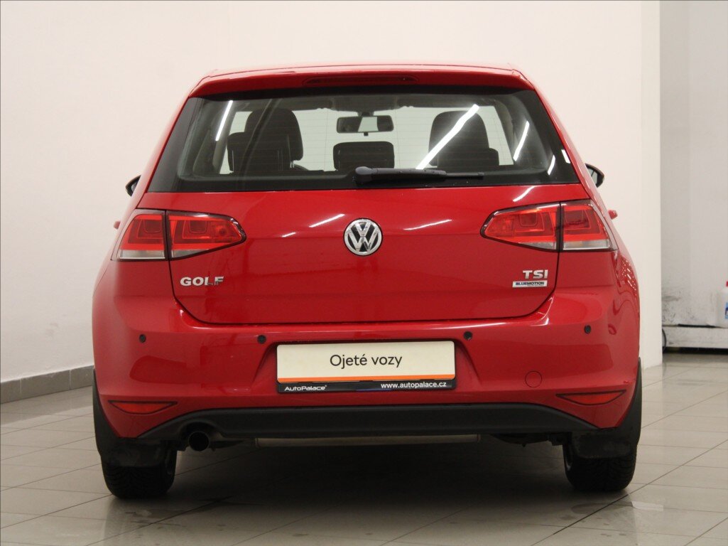 Volkswagen Golf Hatchback 1,2 l 81 kw