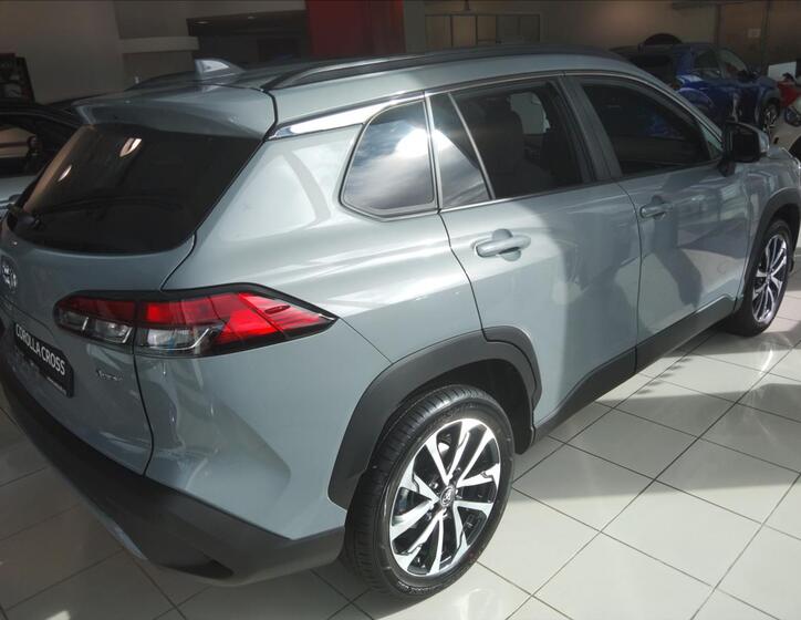 Toyota Corolla Cross 2
