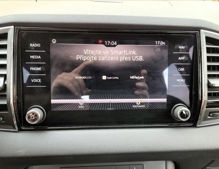 Škoda Karoq SUV / Terénní 1,6 l 85 kw