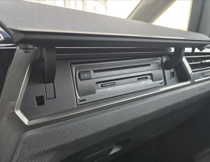 Volkswagen Touran 23