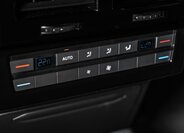 Volkswagen Touareg SUV / Terénní 3,0 l 210 kw