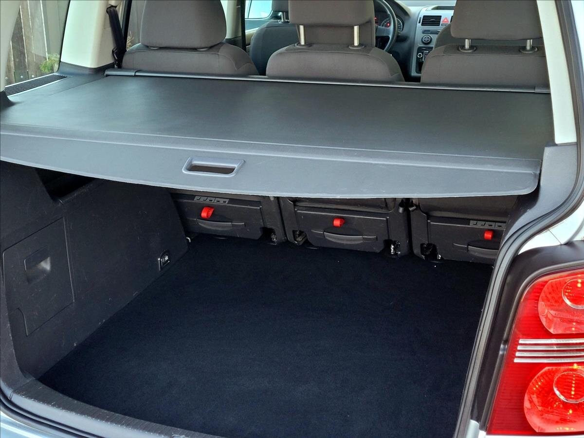 Volkswagen Touran MPV 1,9 l 77 kw