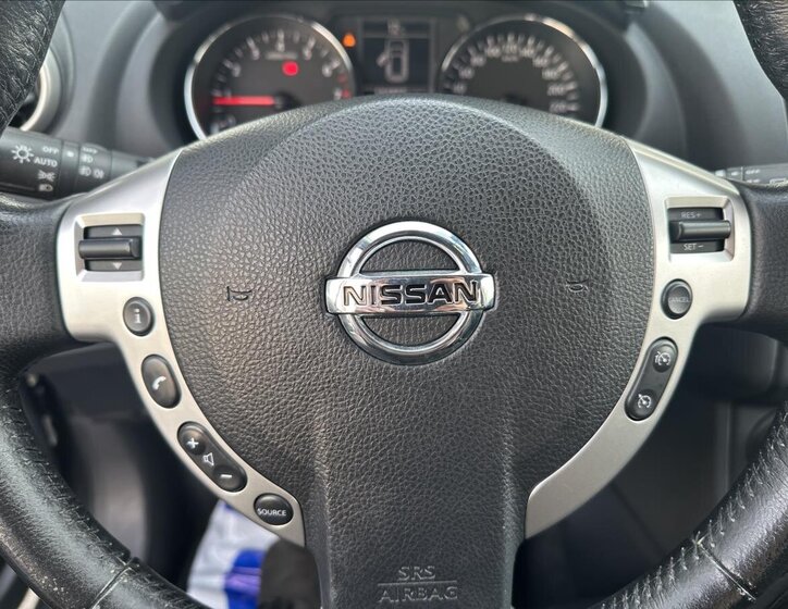 Nissan Qashqai Hatchback 2,0 l 104 kw