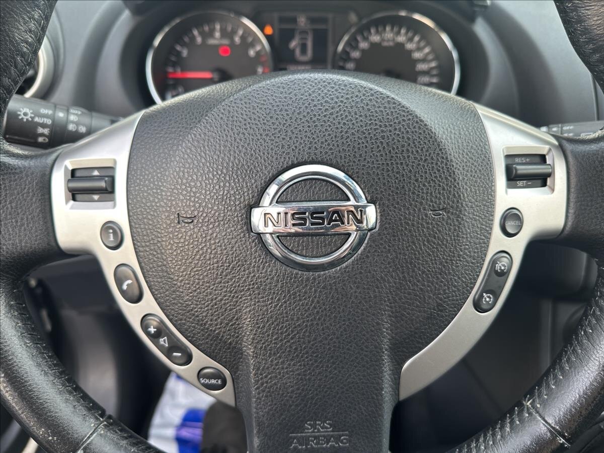 Nissan Qashqai Hatchback 2,0 l 104 kw