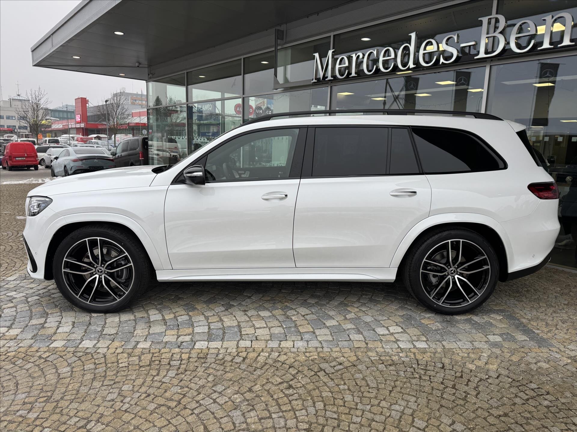 Mercedes-Benz GLS SUV / Terénní 3,0 l 230 kw