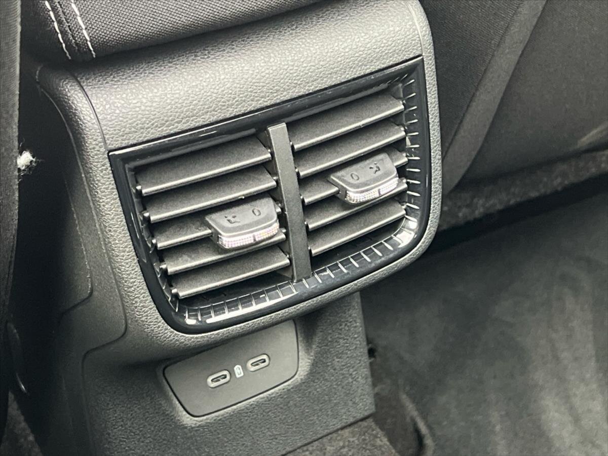 Škoda Fabia Hatchback 1,5 l 110 kw