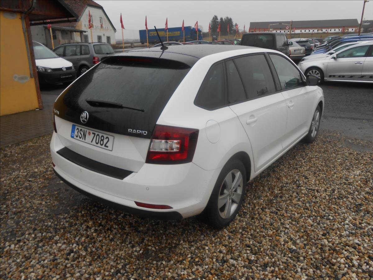 Škoda Rapid Hatchback 1,6 l 85 kw