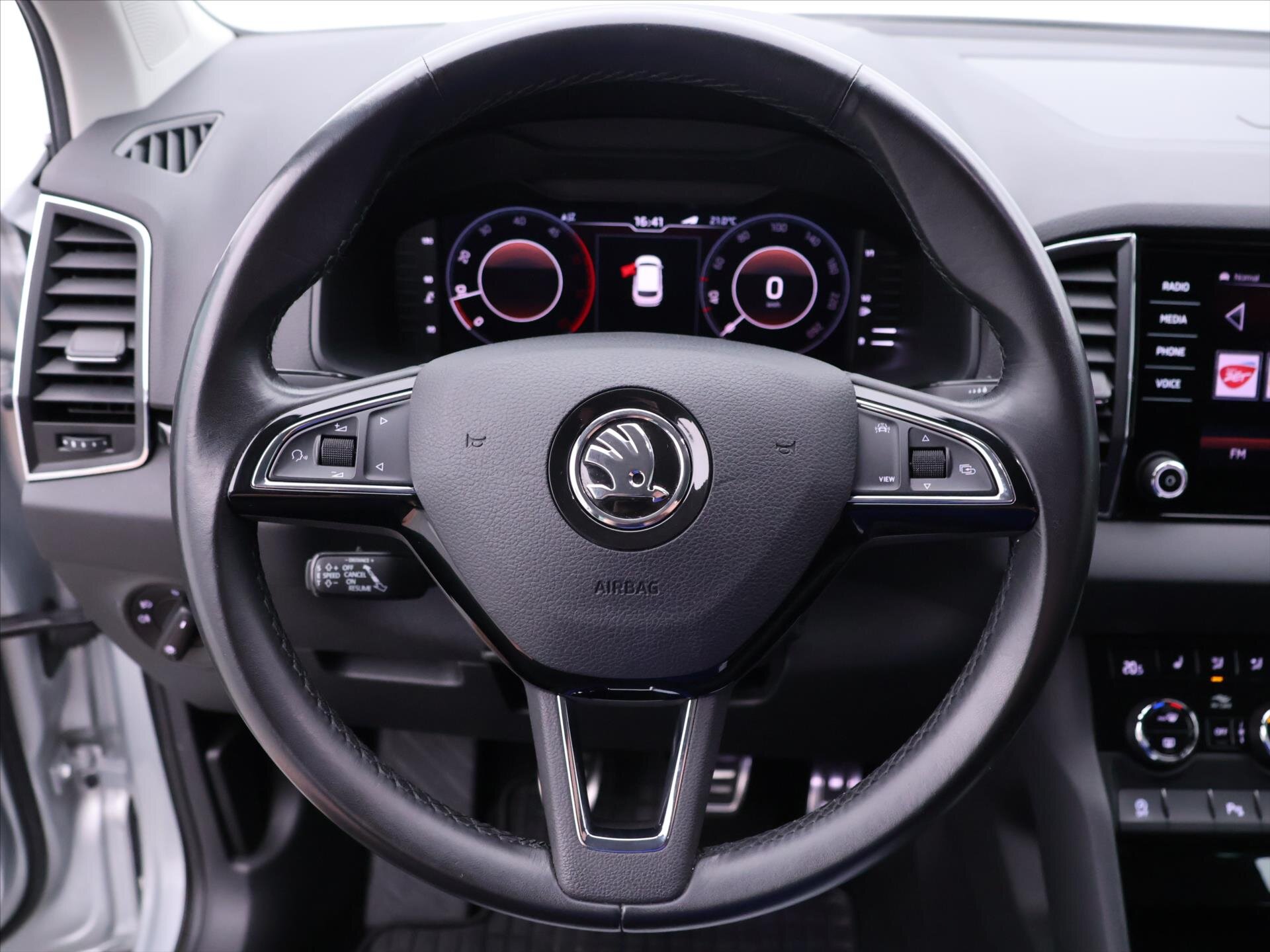 Škoda Karoq SUV / Terénní 2,0 l 110 kw