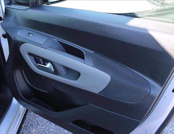 Peugeot Rifter Kombi 1,5 l 96 kw