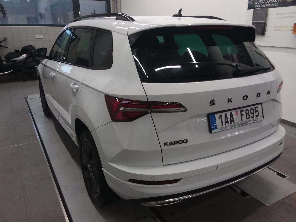 Škoda Karoq SUV 1,5 l 110 kw