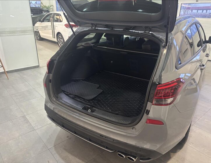 Hyundai i30 Kombi 1,5 l 103 kw