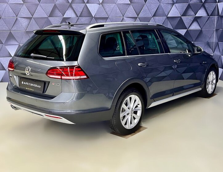 Volkswagen Golf Kombi 2,0 l 135 kw